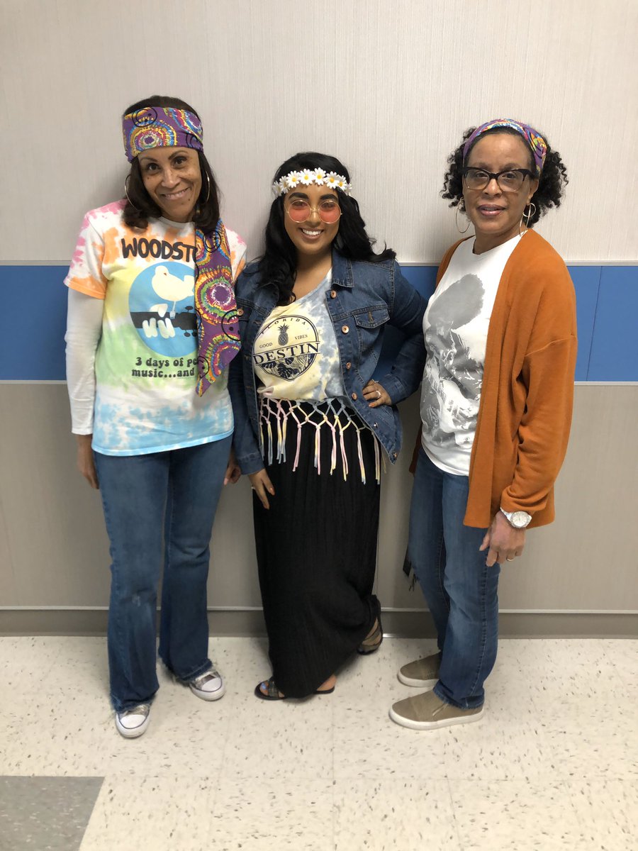 OrtizMath's tweet photo. Peace, love, and kindness #HippieDay for Kindness Week @ConnieJ17561924 https://t.co/WTpMuZGJ7z