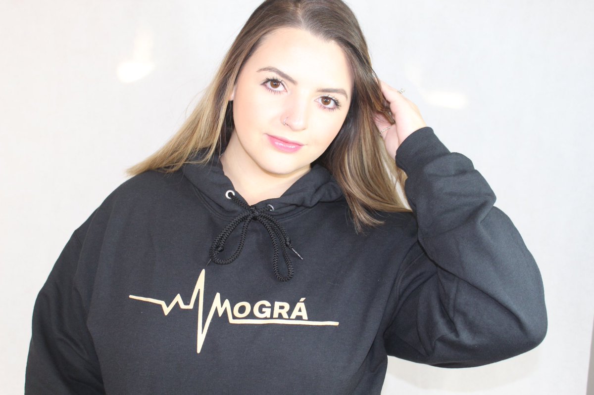shopMogra's tweet photo. Get yours TODAY! Spread Mo Love and love more. You deserve it and so does the world. With love we can conquer all the bad. YOU are worth it 💗 #clothingbrand #lovemo #inspire https://t.co/2LW7vIGeU8