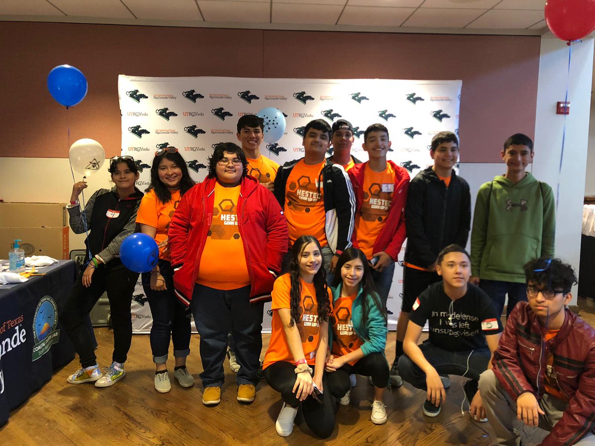 LJHSCoyotes's tweet photo. 9th Grade GEAR UP Students continued day 2 at HESTEC Science Day. Students got hands on with the Biology department, chemistry and physics! More pictures on FB! #HESTEC https://t.co/AYbhcHBDKh