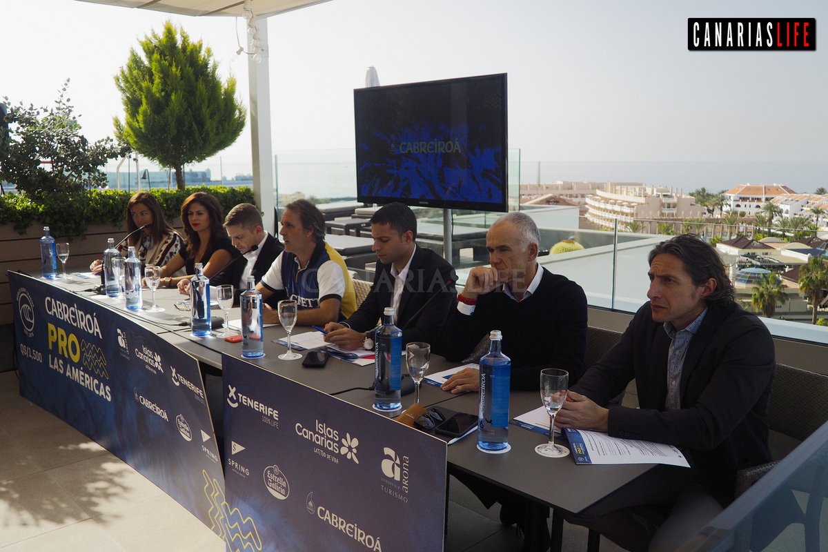 canarialife's tweet photo. Presentación oficial del Cabreiroá Pro Las Américas 2020.
#CABREIROÁPROLASAMÉRICAS @fedcanariasurf @HotelVulcano @cabreiroa @classicsurfpro @AytoArona https://t.co/W0oIw5DdoZ