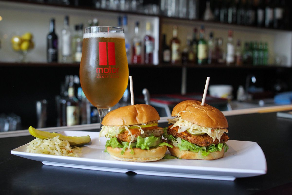 Twin Barracudas &amp; A Beer? Great way to dine this evening! #thisismotor #yqg #yqgfood #windsorontario #windsoreats #nanobrewery #ontariocraftbeer