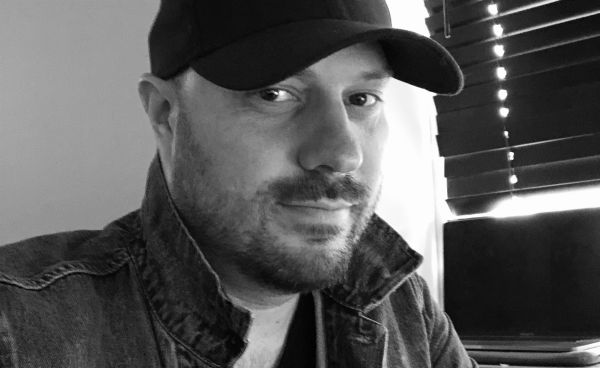 SHOOTonline's tweet photo. Merritt Duff joins Union as partner/editor: Merritt Duff, an award-winner well-known for his Progressive campaigns via Arnold Boston with director Brendan Gibbons (including last month’s acclaimed “Progressive Halftime Show”), has joined bicoastal Union… https://t.co/LQo7lbAbjY https://t.co/MqiDkMFYXi