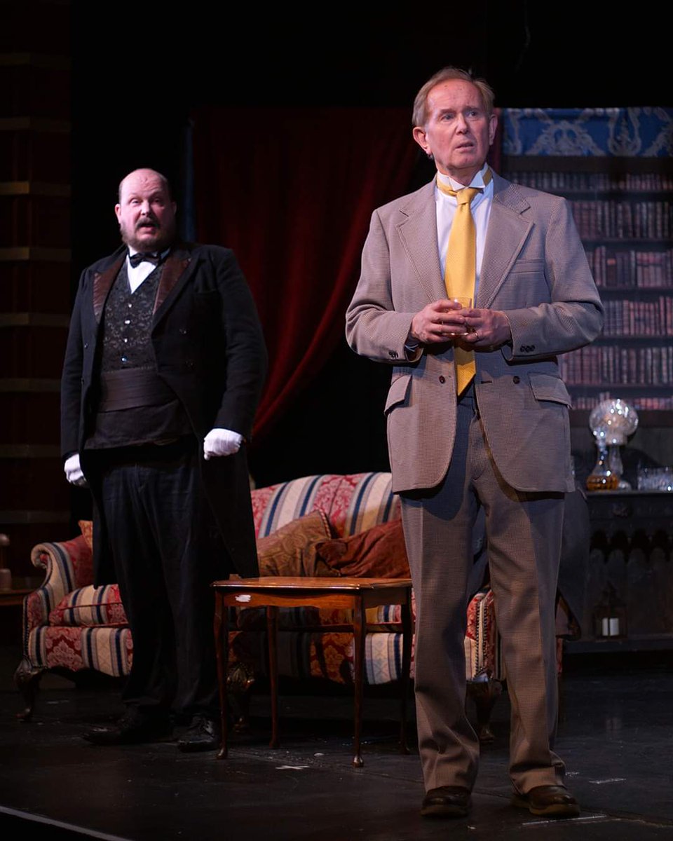 PresentStage's tweet photo. A sneak peek at dress rehearsal last night! Only one performance left, 31st Jan @TheatrColwyn 
The Hound of the Baskervilles #sherlock #thehoundofthebaskervilles
special arrangement Samuel French, by Tim Kelly,(from the Thriller by Sir Arthur Conan Doyle)
Photos @Nathan_Bolland https://t.co/qkYSIwaisC