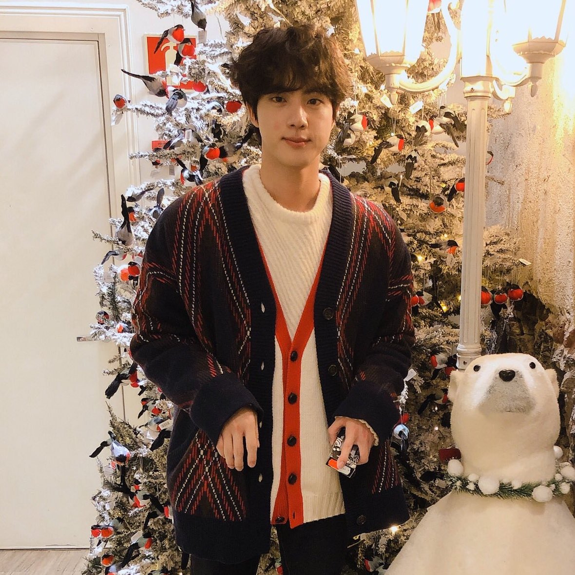 seokjinnie as hamtaro