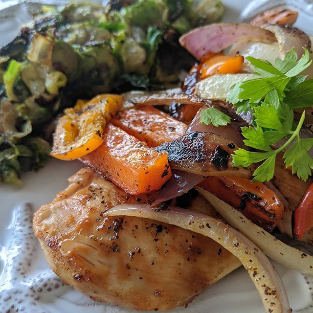AlmostHomeFL's tweet photo. #agentsofinstagram #realtorsthatcook #AlmostHome #swfl #youarewhatyoueat #dontbeachickennugget #eatallthecolors #wholefoods #eatlessmovemore #almosthomefl #shoptheperimeter #showmeyourfood https://t.co/yjxvC54llN https://t.co/a7azdyph2H