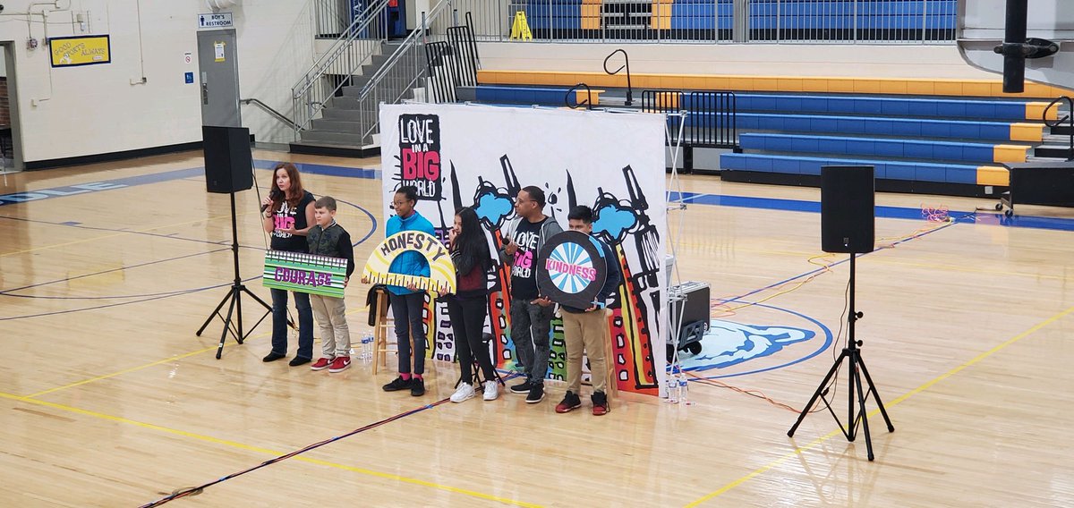 Antioch Middle School tweet media