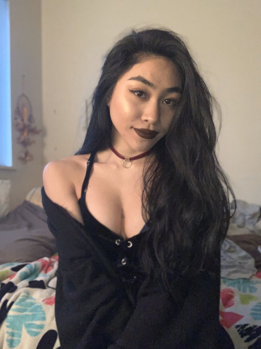 ownyourwallet's tweet photo. Filter or no filter, I still fuck up your wallet. 

Also thanks best friend for letting me use your room for lighting😂 

{ #finD findom asianfindom } https://t.co/H6dlQgK5T6