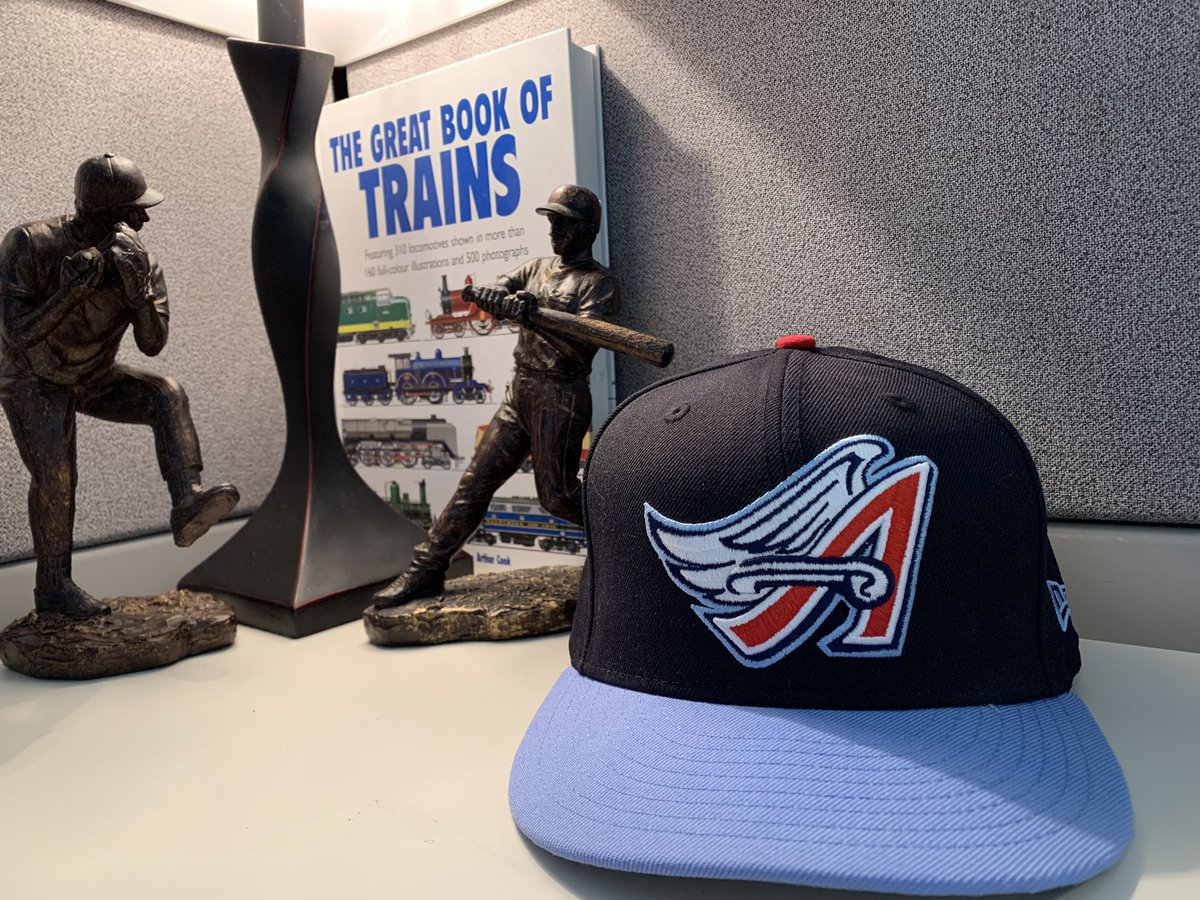 BenjaminHibberd's tweet photo. Hat of the Day: Anaheim Angels 1997-2001 Two Tone Hat @NewEraCap @Angels #newera #neweracap #losangelesangels #angels #baseballhats #hatoftheday #hataddict #hats #hatcollector #caps #hatsoninstagram https://t.co/BMCk5DWjdv