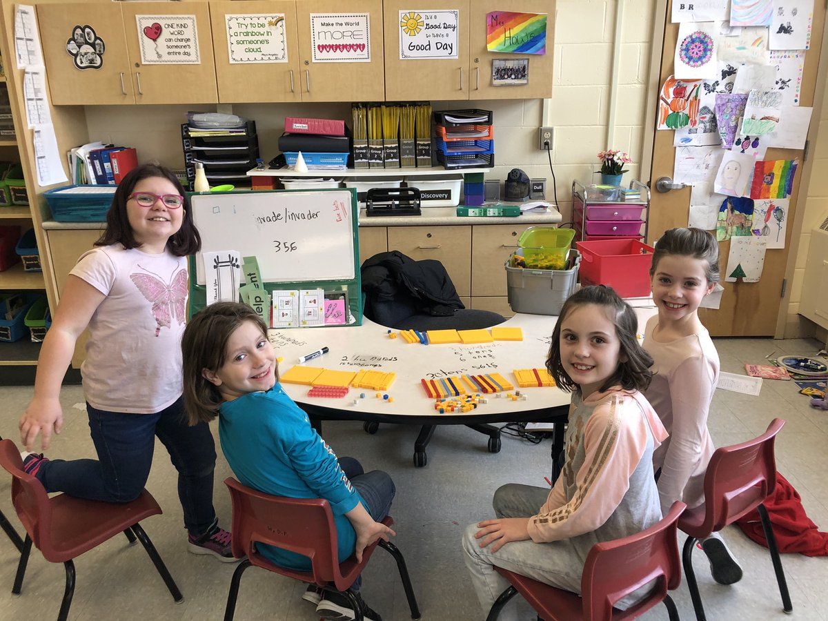 Meaghanelizu's tweet photo. When Ms. Upton let’s you write on @MrsMmeHowe’s table 🤷🏼‍♀️ #guidedmath #grade3 https://t.co/9HFLTJwWPN
