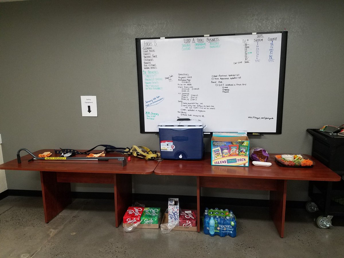 Brennan Scott tweet media