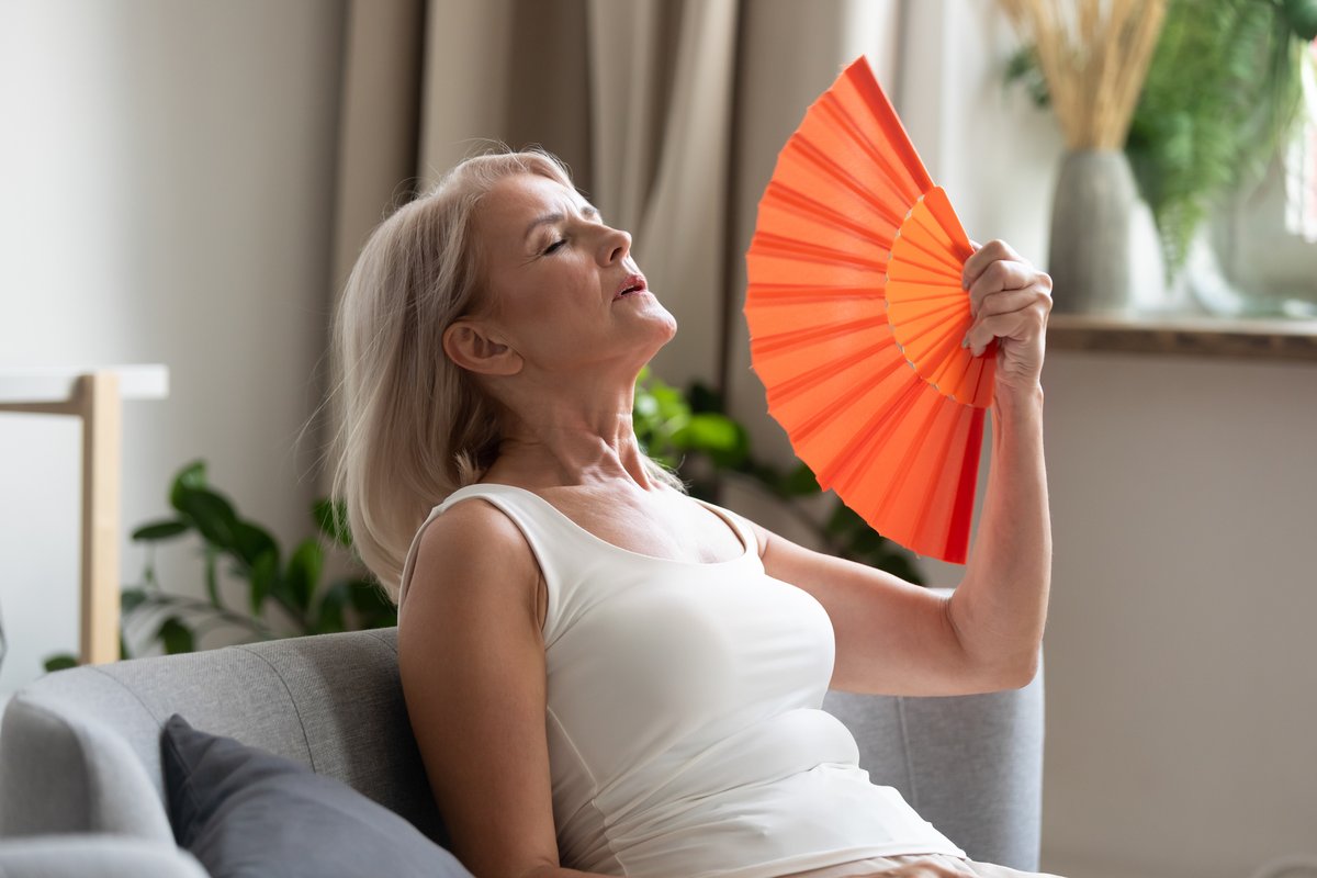 The Change Before “The Change” Hot Flashes, Infertility, Happening Earlier Than You'd Expect

hersmartchoice.com/blog/the-chang…
Your Life. Your Decision. Your Smart Ch♀ice.

#menopause  #hotflashes #vaginaldryness #Reducedfertility #Irregularperiods #Moodswings #decreasedlibido