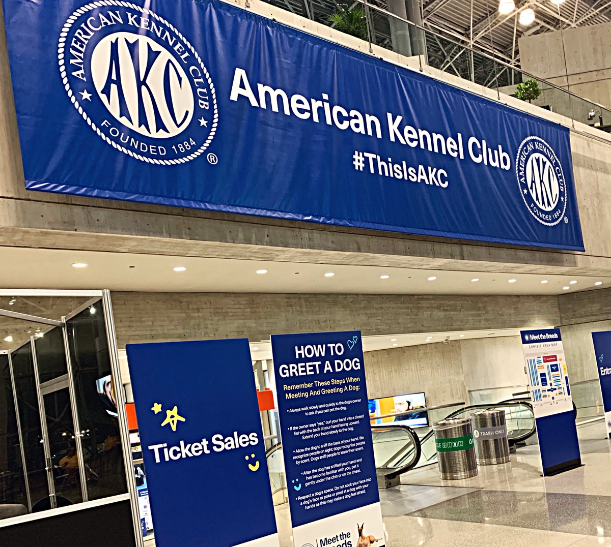 BigMtnImaging's tweet photo. Big Mountain Imaging is honored to have produced signage for The American Kennel Club (AKC®) as it hosted its annual AKC Meet The Breeds® at the Javits Center January 25-26th, 2020.
#printingbigideas
#wallgraphics
#printinstallation
#ThisIsAKC
Printed by Big Mountain Imaging https://t.co/7HPGTMpJGz