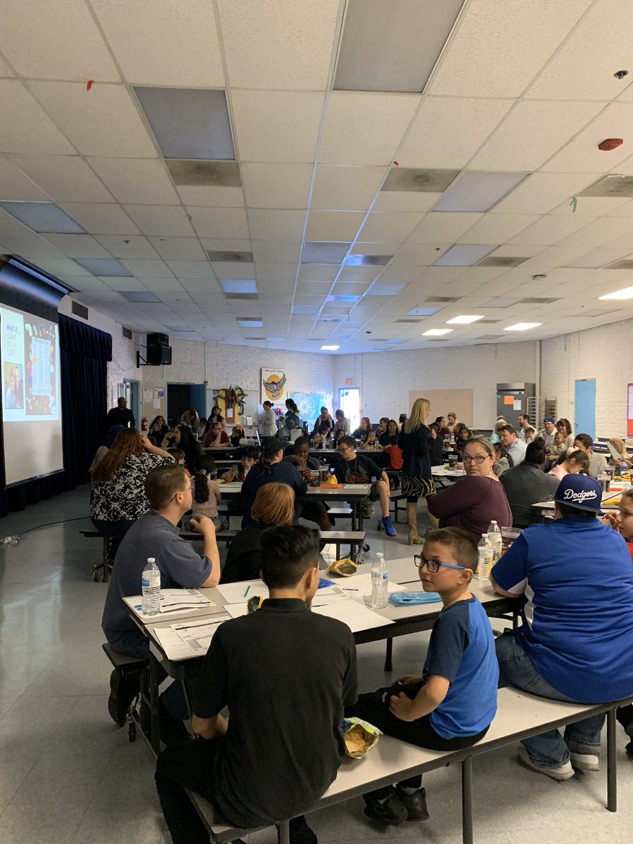 principaltejero's tweet photo. Our family #STEAM night with @CCSD_FACES was a success. Parents, teachers, students, and community members came together for a fun filled evening. #ferronisflying #ccsdachieves #closingtheequitygap #1forkids #TeamworkMakesTheDreamWork https://t.co/KzYdDFcqyc
