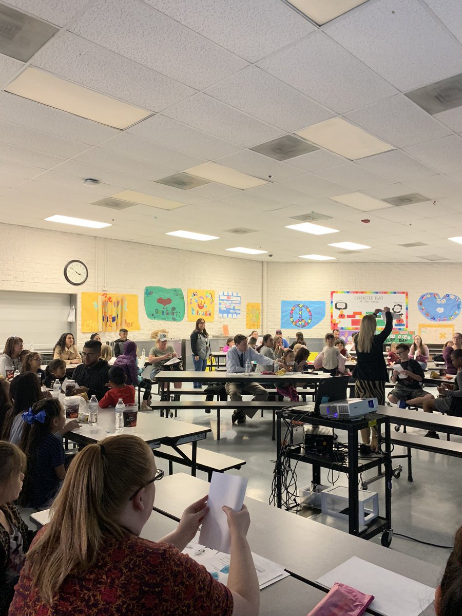 principaltejero's tweet photo. Our family #STEAM night with @CCSD_FACES was a success. Parents, teachers, students, and community members came together for a fun filled evening. #ferronisflying #ccsdachieves #closingtheequitygap #1forkids #TeamworkMakesTheDreamWork https://t.co/KzYdDFcqyc
