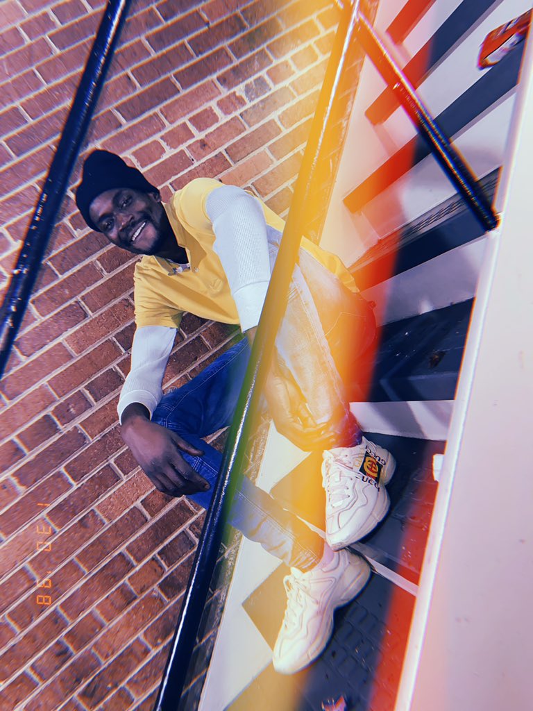 Purpincel1400's tweet photo. #LLBri #ForeverMoneyTeam #LLMoneyTeamBri 💔🕊 https://t.co/W7y9caRktE