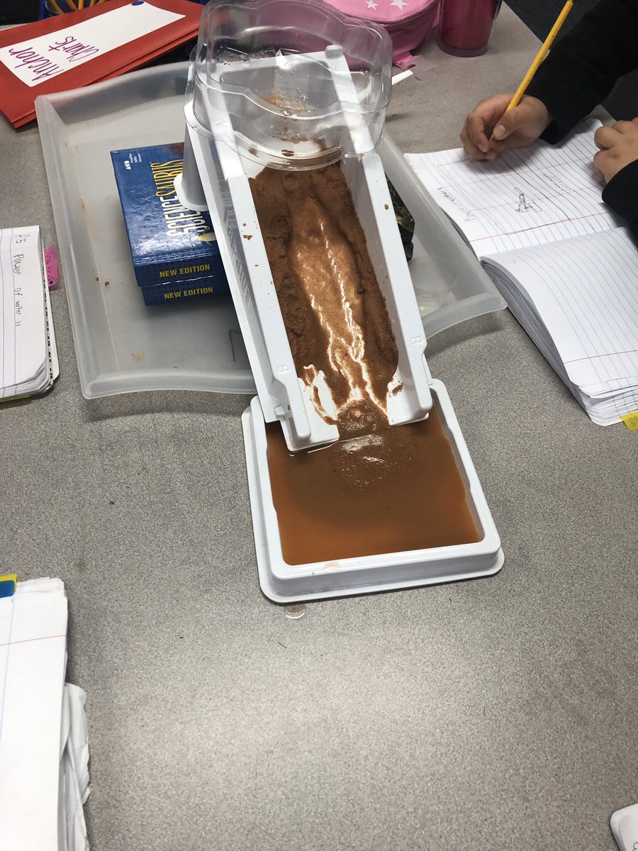 ashleyblemke's tweet photo. Stream Tables 💧Students are engaged learning about weathering, erosion, and deposition @duryeaschool #CFISDScience #BeDuryea #lemkelearning #handsonlearning https://t.co/biTm3f7cKI