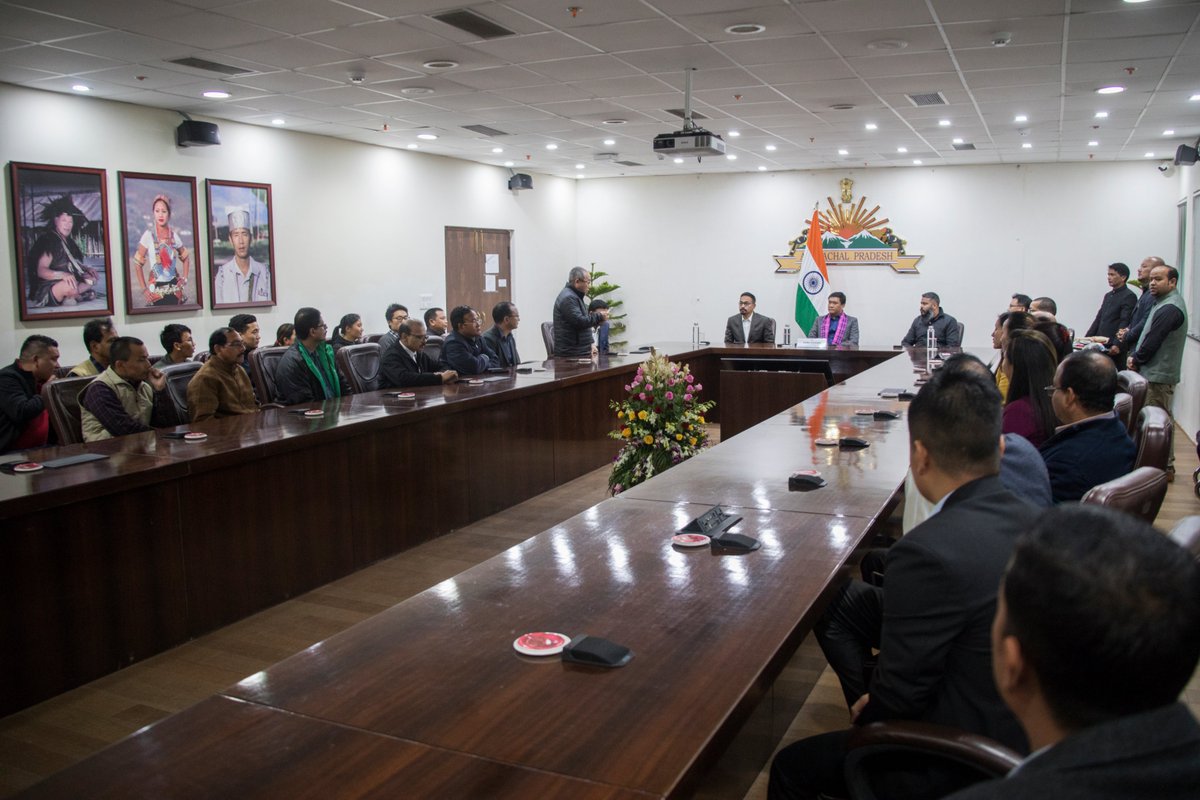 Bade farewell to Shri MK Dutta Ji, Principal Private Secretary to Chief Minister who is retiring today. It gives me immense satisfaction to congratulate Dutta Ji, a very sincere and honest officer on his long years of stellar work. I wish him a relaxing and rewarding retirement.