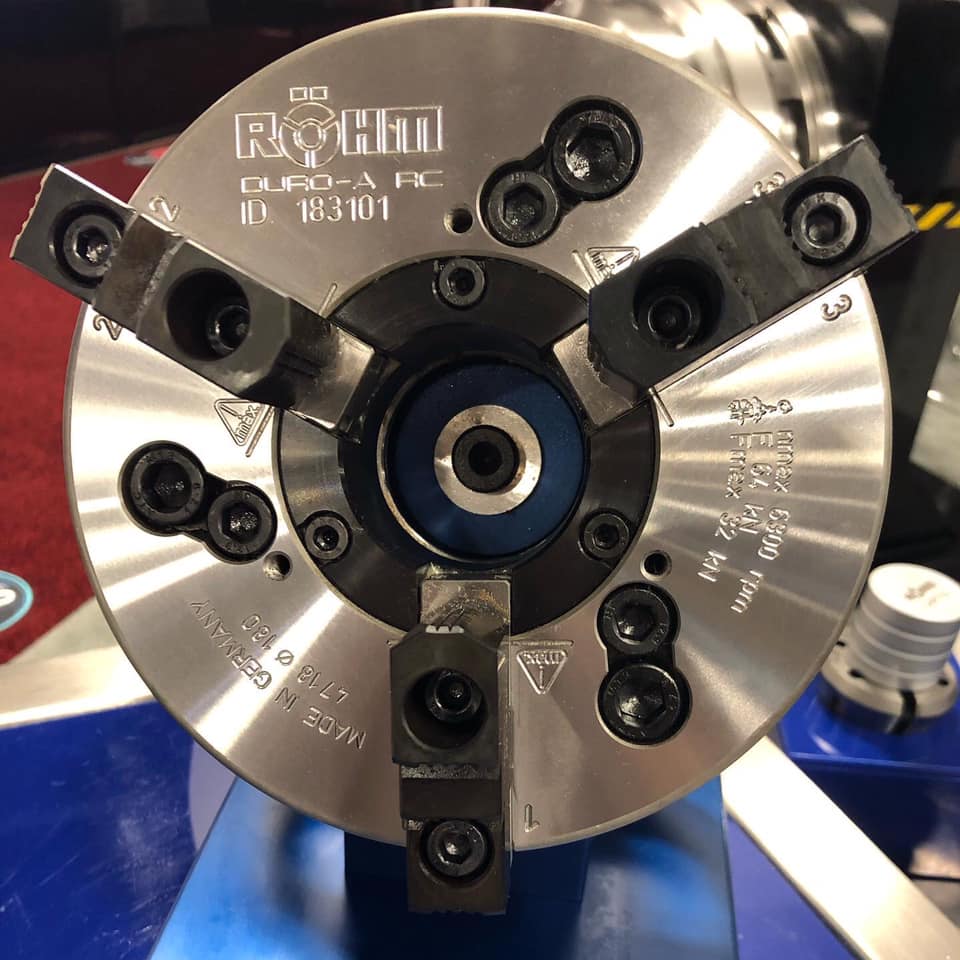 RohmUSA's tweet photo. Our latest DURO A RC quick change jaw chuck has been completely redesigned for today's high performance machines &amp; cutting tool capabilities. The jaws can be adjusted, reversed or swapped in just 50 seconds!  #Rohmusa #Duroarc #Manufacturing #engineering #machining #donein60 https://t.co/PgeJV8jckA