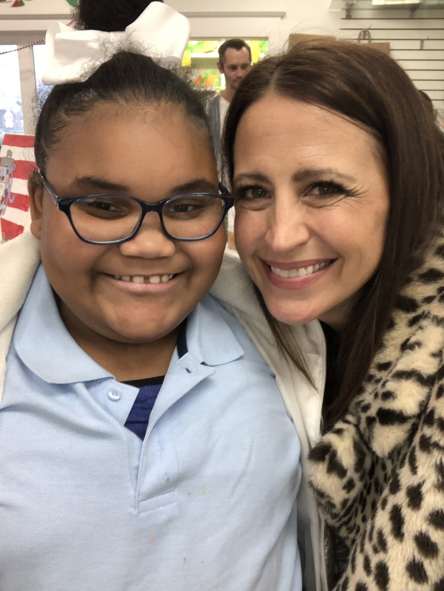dawnerscott's tweet photo. O H my heart 🤍! This sweet girl is in need of our help.. 9-year old Hannah is up for adoption.  
Can’t foster or adopt? No prob. Share this post. Many children I’ve featured in “A Place To Call Home” series on @thv_11 found their forever homes because someone saw a shared post https://t.co/xH342fX0Yj