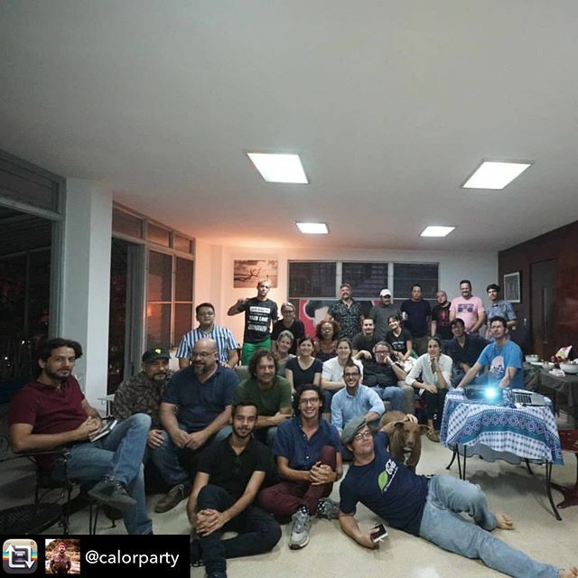 EstudioLaExpo's tweet photo. Repost from @calorparty using @RepostRegramApp - La Casa-Estudio Bocanegra estuvo full house. Tuvimos una reunión de artistas gracias a la curadora e investigadora cubana @art_curatorship  Se avecina un nuevo proyecto para este año, "Museums through arti… https://t.co/jQyxfxyYMT https://t.co/kUmdqIzmgj