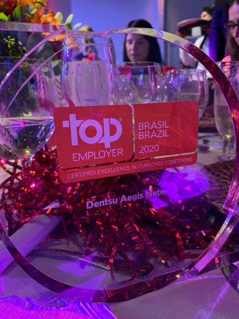 Somo um #TopEmployer! E isso significa que estamos no caminho certo! #TECD20 <3 #DentsuAegisBrasil