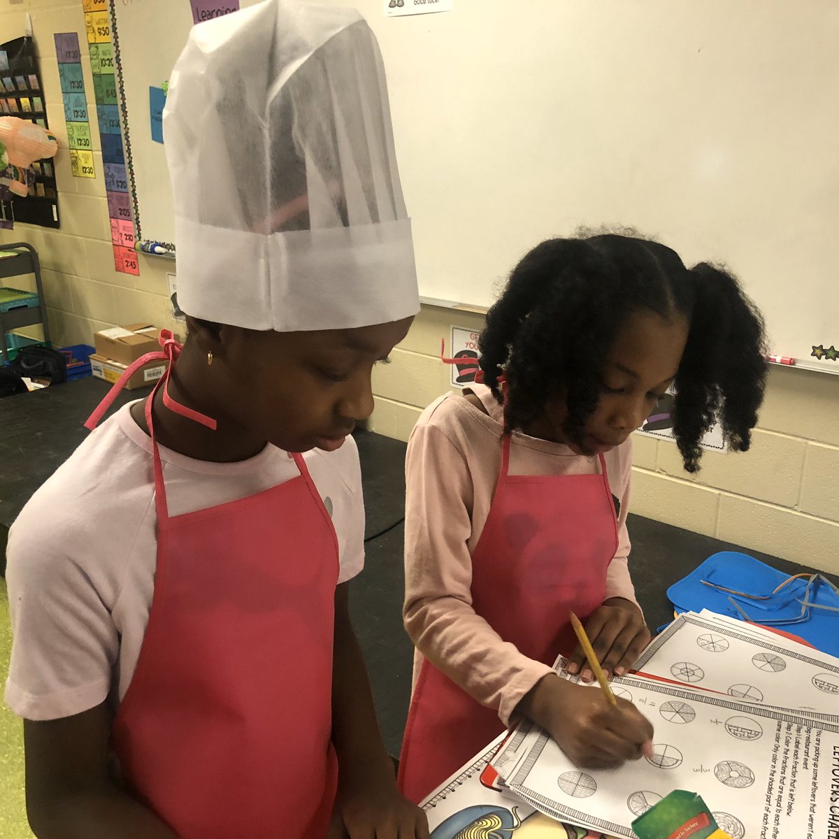 OESrockSTARS's tweet photo. If you have not dined in Cashion’s 3rd Grade Cafe, then you’re likely yet hungry! Today’s menu by the chefs included: Main Ideas/Supporting Details &amp; Equivalent Fractions! These students are full! Thanks, Ms. Cashion, for engaging your learners in such meaningful ways! @suptking https://t.co/dcfFZ8RPuk