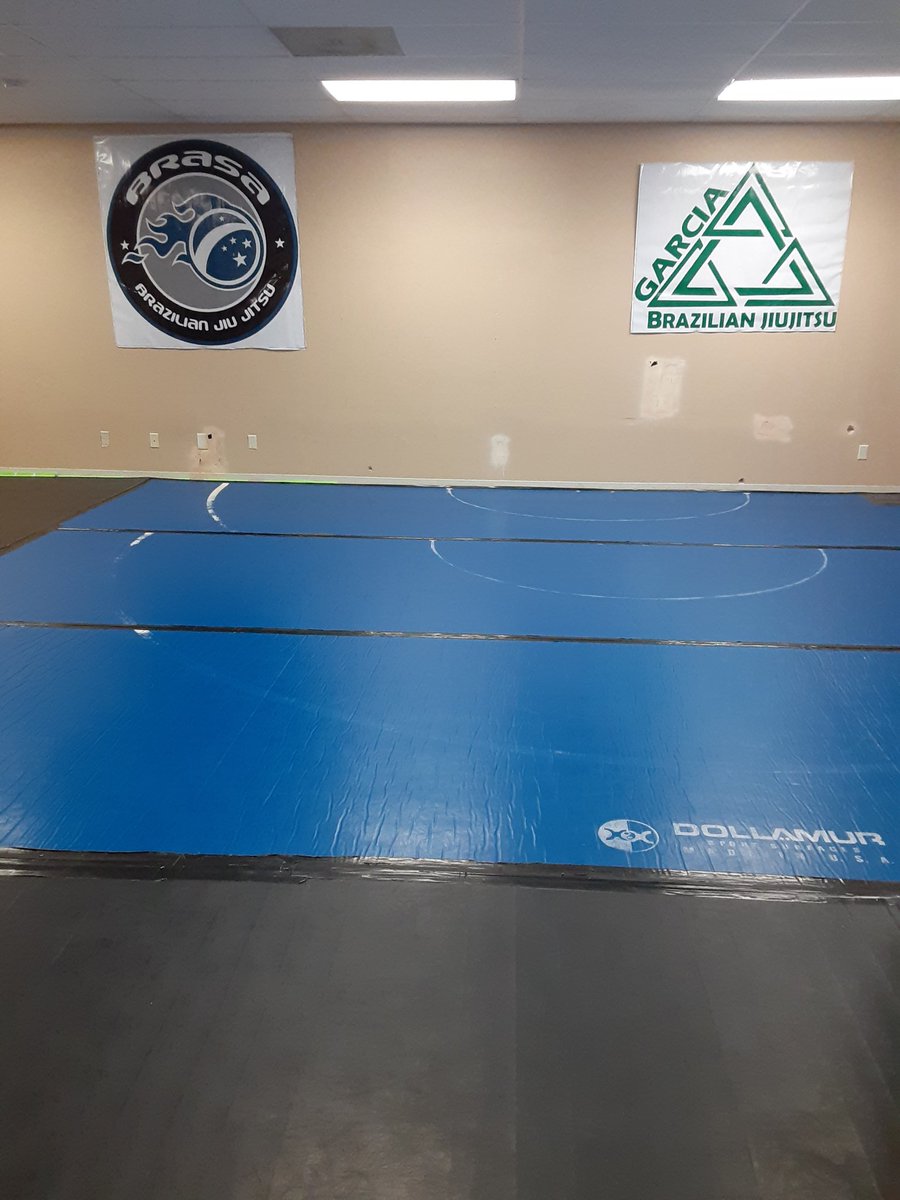 bernabyart's tweet photo. Let's get it 💪 #BJJ #TeamBrasa https://t.co/Uet2MQG4p8