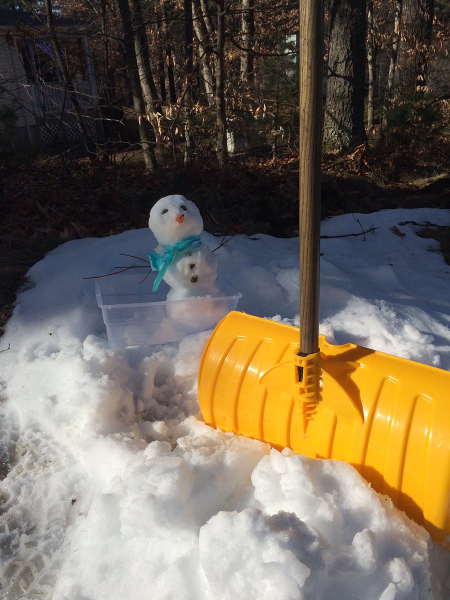 jwhite8137's tweet photo. Thanks Frosty for engaging my Ss in a great STEM activity. It’s farewell and not good-bye. https://t.co/Na61z9wxIs