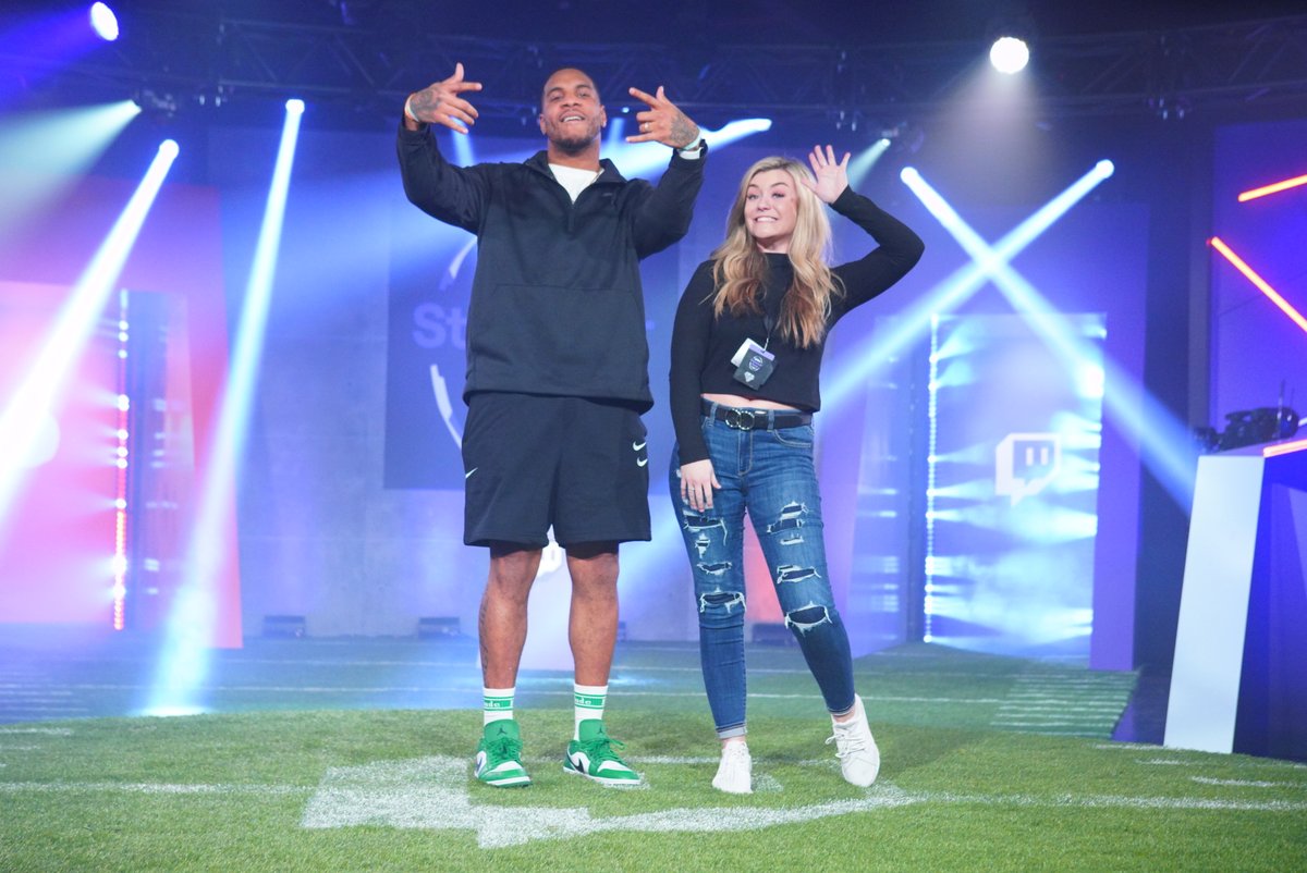 @brookeab and @Ebron85 say hi!