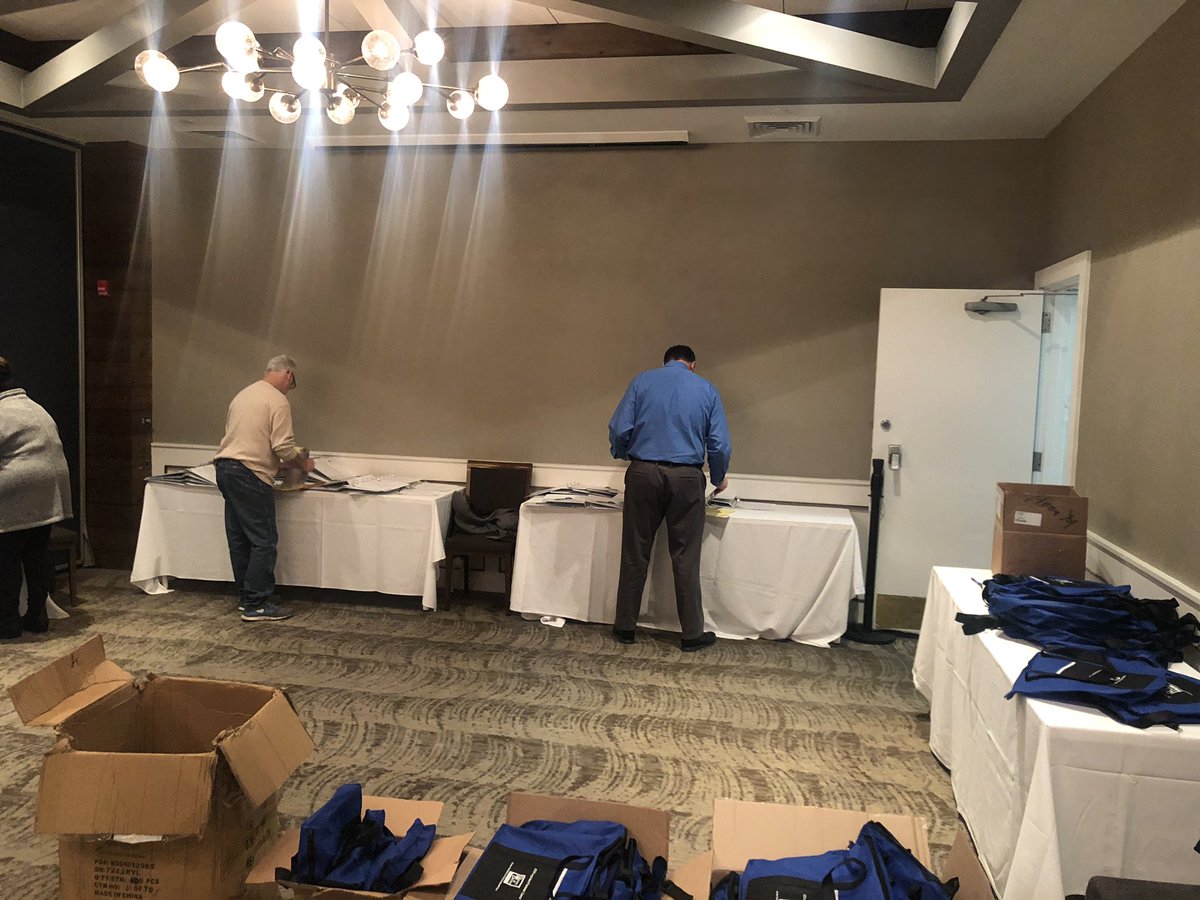 HempsteadCTA's tweet photo. Awesome being part of the LIPC steering committee. We are all set for our annual meeting #gurneys https://t.co/7KAbtSX9Oz