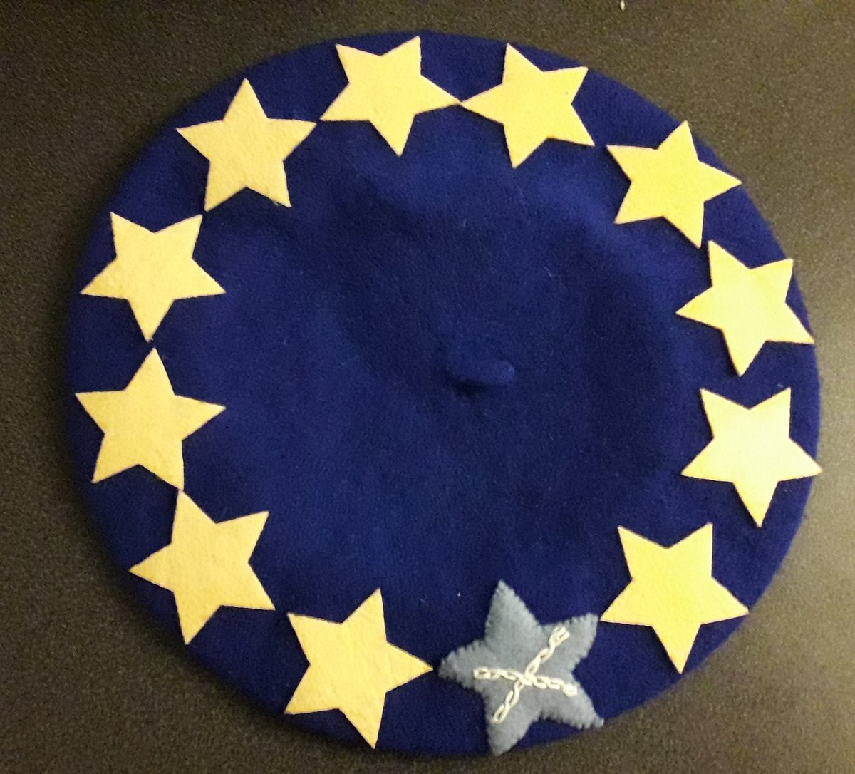 Please #LeaveALightOnForScotland