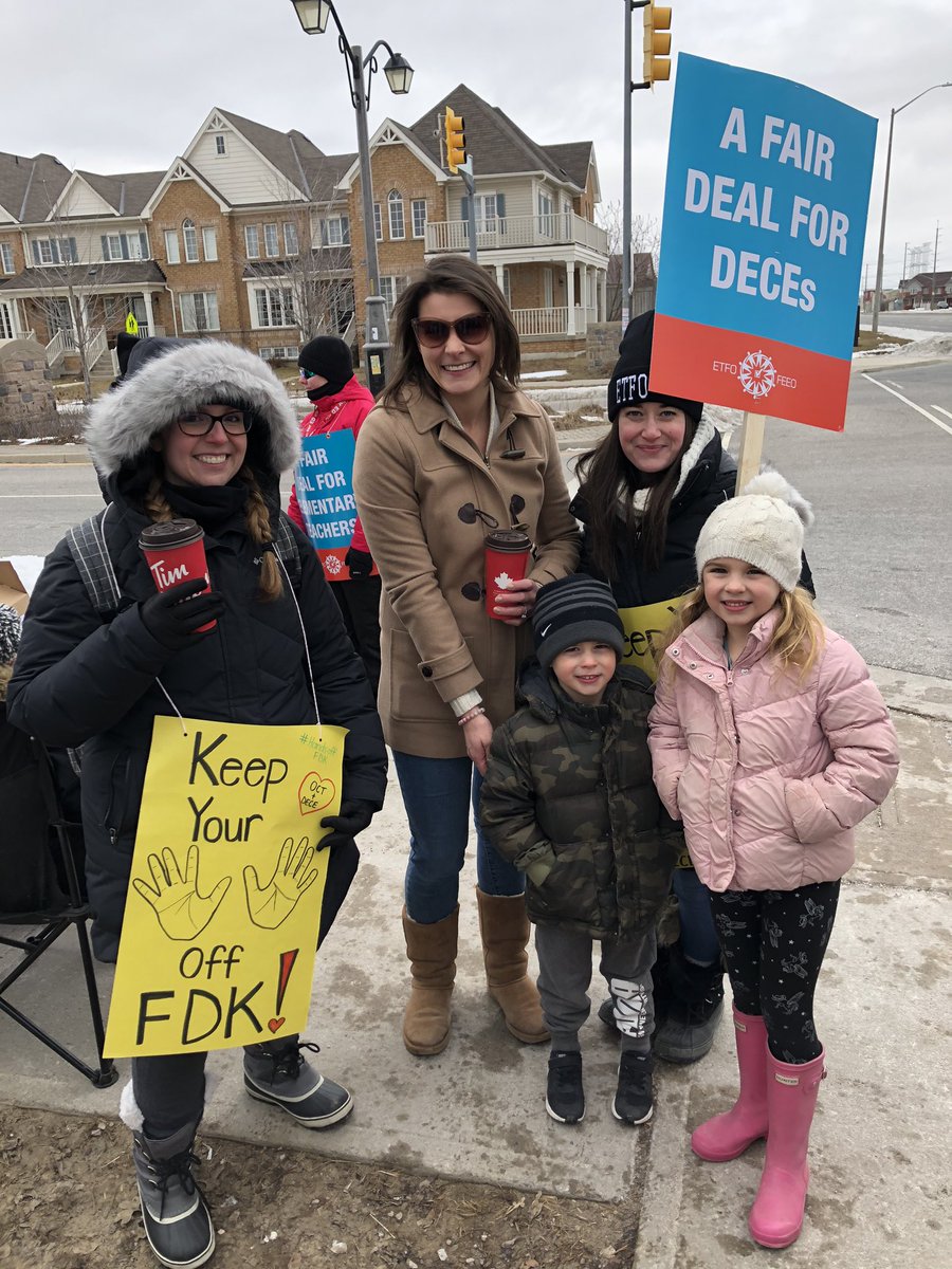 DurhamDECE's tweet photo. Families in #Durham support educators.  We THANKYOU.  We are doing this for your futures. Are you paying attention @Sflecce ?  
#cutshurtkids  #KindergartenWorks #solidarity #ETFOstrong https://t.co/fuzLGVpT17