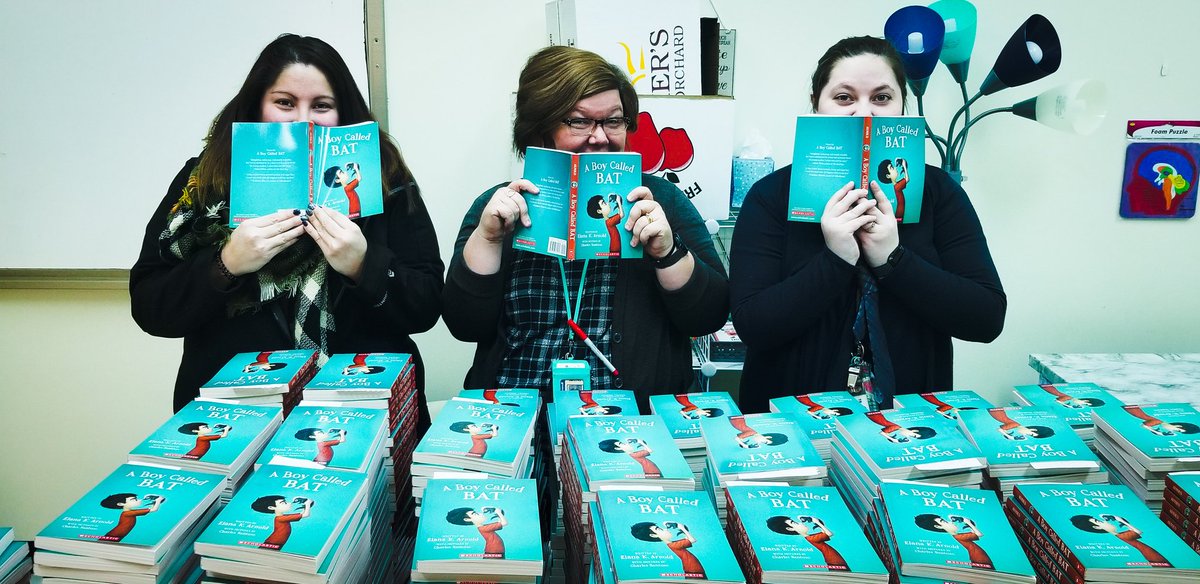 BerkHeightsES's tweet photo. It's time to launch our schoolwide book project next week! One School, One Book, One Community of Readers! #climbingnewheights #todayreaderstomorrowleaders #lovemywvschools https://t.co/MUtgst18pQ