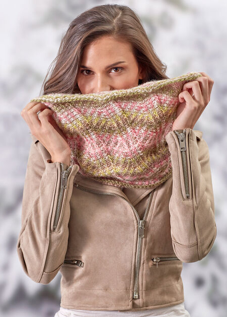 Red Heart Yarns tweet media