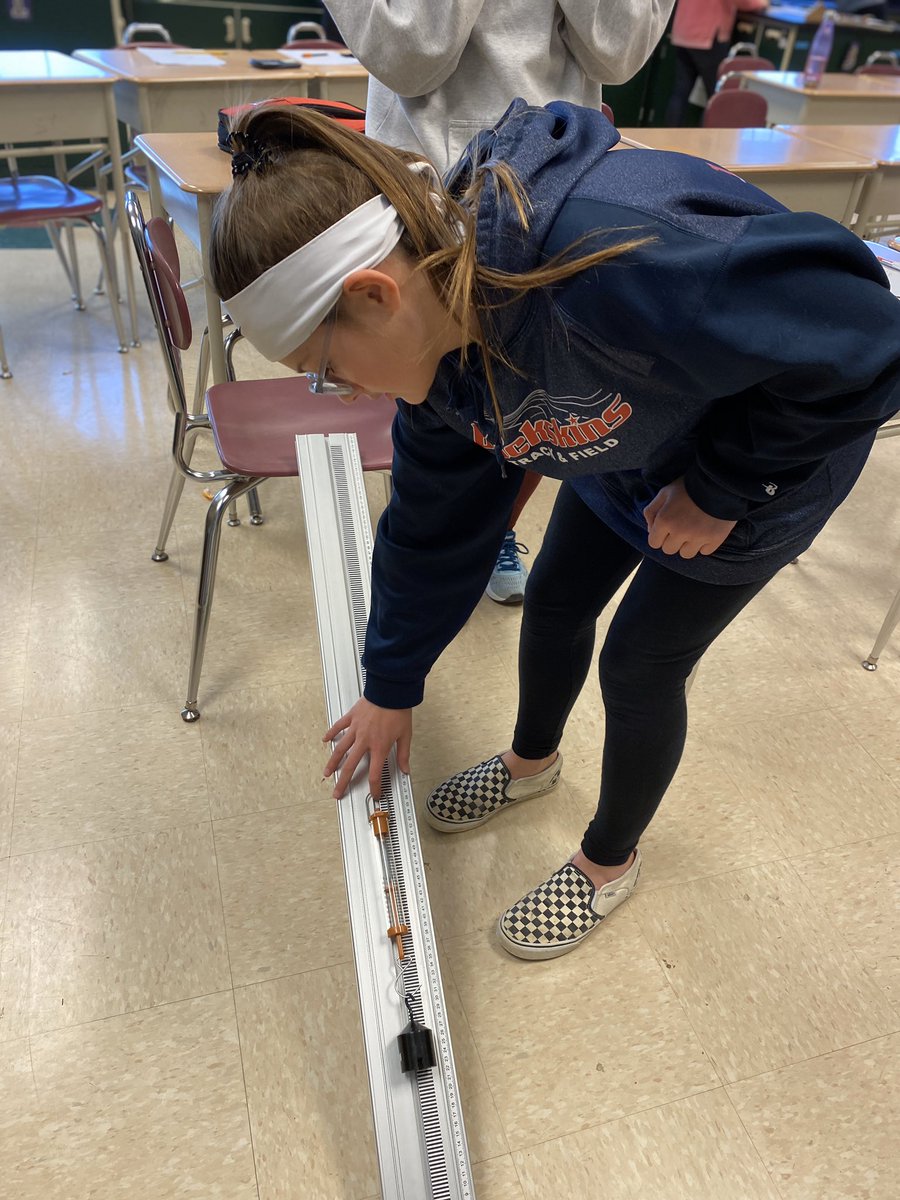 MrsGrenter's tweet image. #8Blue was very busy preparing for our Simple Machines Performance Assessment which begins tomorrow!  @GHMSBuckskins #handsonscience #authenticassessment