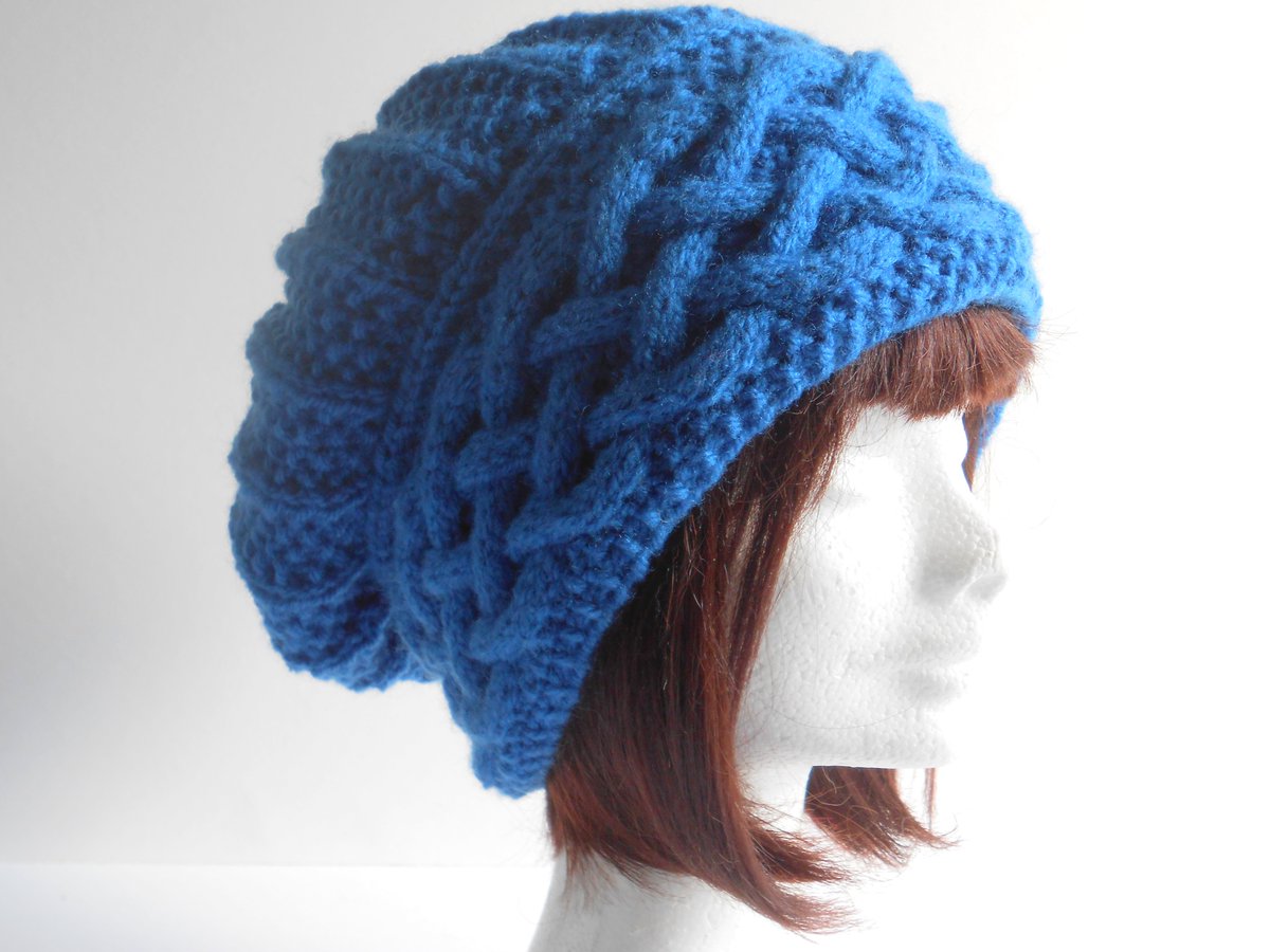 Walsh11Della's tweet photo. com/ie/listing/665818318/hand-knit-hat-oversized-beret-hat?ref=shop_home_feat_1&amp;frs=1 #pottiteam #ITRTG #craftychaching #etsymntt https://t.co/R1mTmTyuN4