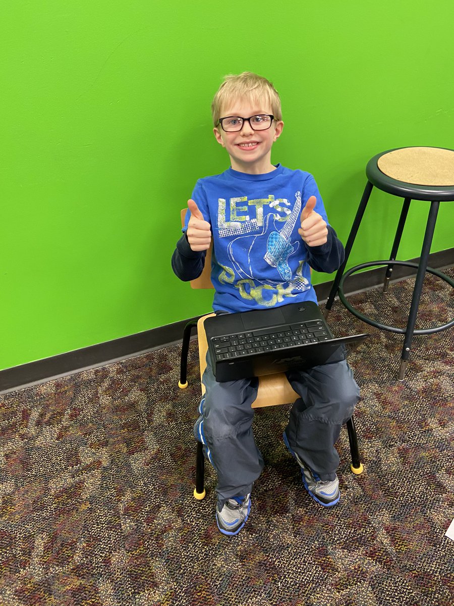 MrsStich2ndSGR's tweet photo. We tried flipgrid today! It was a big hit! #creatingvideos @sgrspuds @MoorheadSchools https://t.co/G1cL4UvEig
