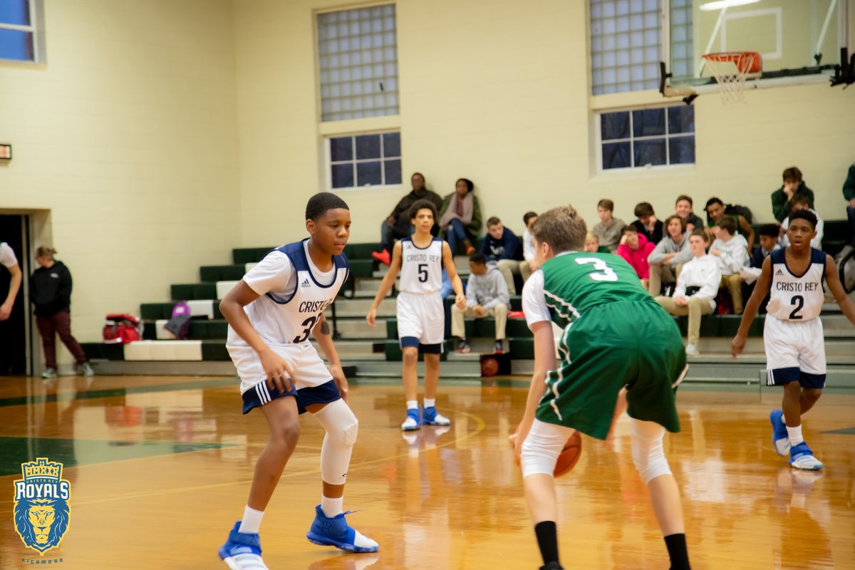 CristoReyRoyals's tweet photo. 🔥WE ARE ROYALS!🔥

Congrats to our Freshmen Basketball team on defeating the Wolves tonights 47-34!

We thank our brothers @stjpthegreat for another great matchup and look forward to seeing them back on the court next school year! https://t.co/1Z9w2YYAKJ