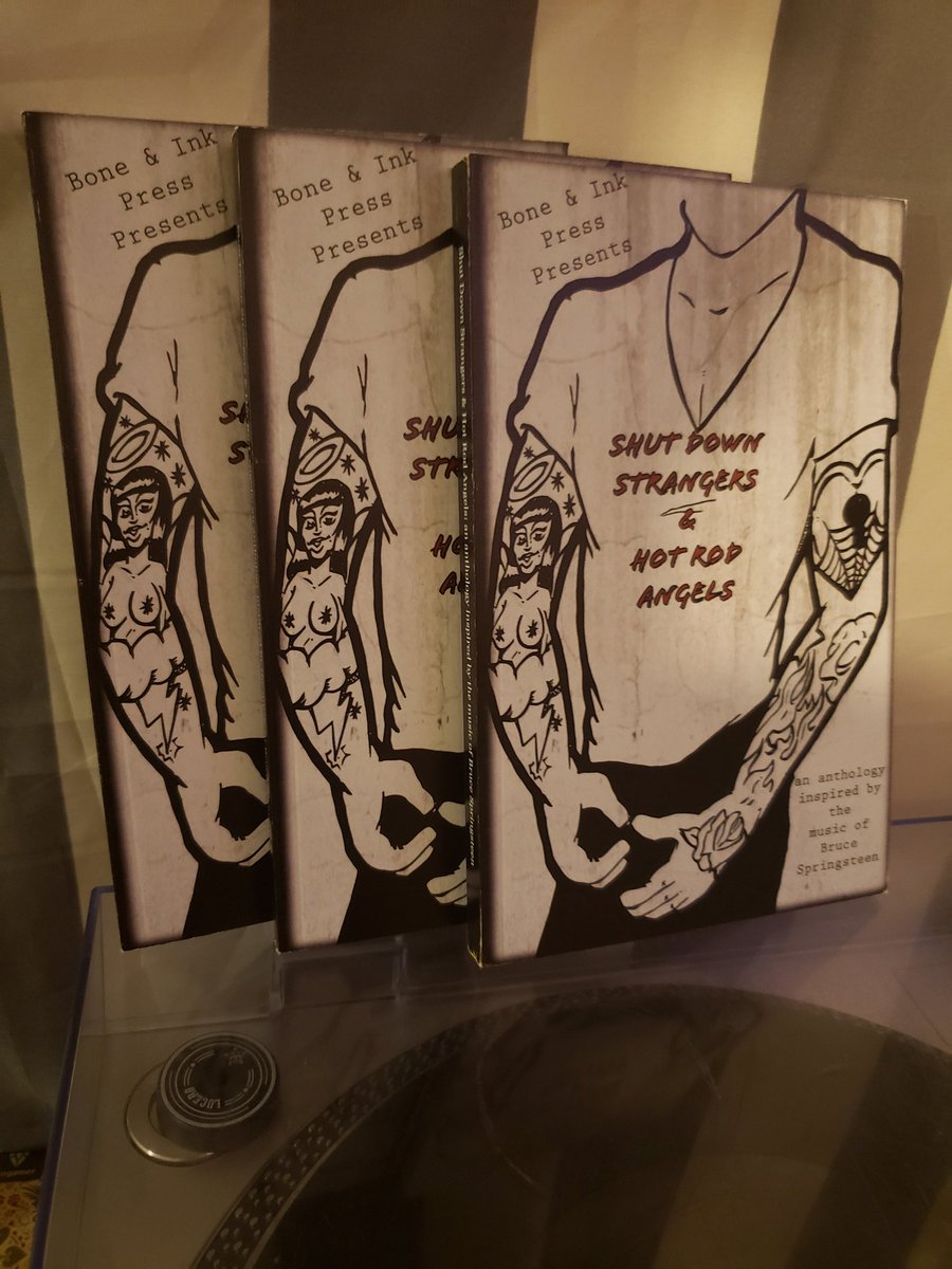 ANewAmerClassic's tweet image. Guys! Have you snagged a copy of the @springsteen anthology from @boneninkpress yet? I've got three to give away, and I'll even throw in a copy of my novel In-Between Days. Like &amp;amp; retweet, I'll randomly select three of you by the 14th #writingcommmunity #books