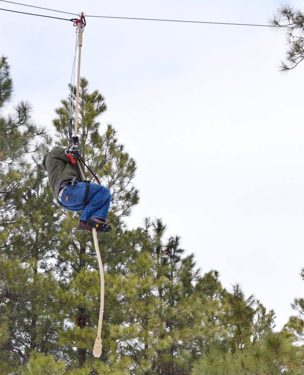 🌲Weekend Availability🌲
We are open the 1st and the 2nd! 
Demonstrations will go out hourly at 10am, 11am, and 12pm
✖️
Have you tried our tarzan swing? 
✖️
#flagstaffextreme #FLGX #adventurecourse #obstaclecourse #challengeyourself #adventure