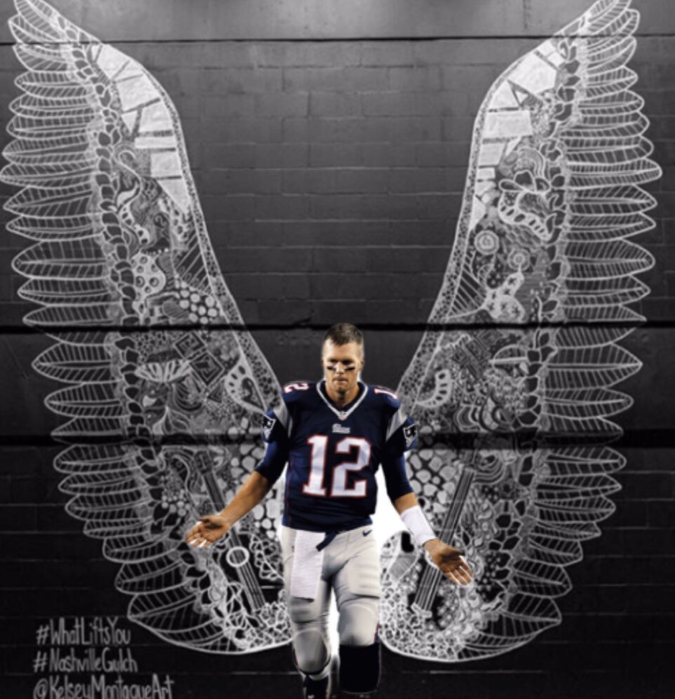 chelseahornsby's tweet photo. Holy Shit. Look who I just saw at the wings mural. https://t.co/LOOImr9Ons