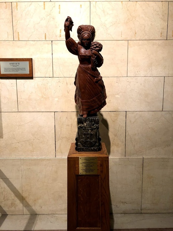slonnect's tweet photo. Slovenian Lady - A Greeting to American - Pozdrav #sloveniansincleveland #clevelandslovenian #slovenianconsulate https://t.co/hqPcEbA1s5 https://t.co/Unvk6abjPM