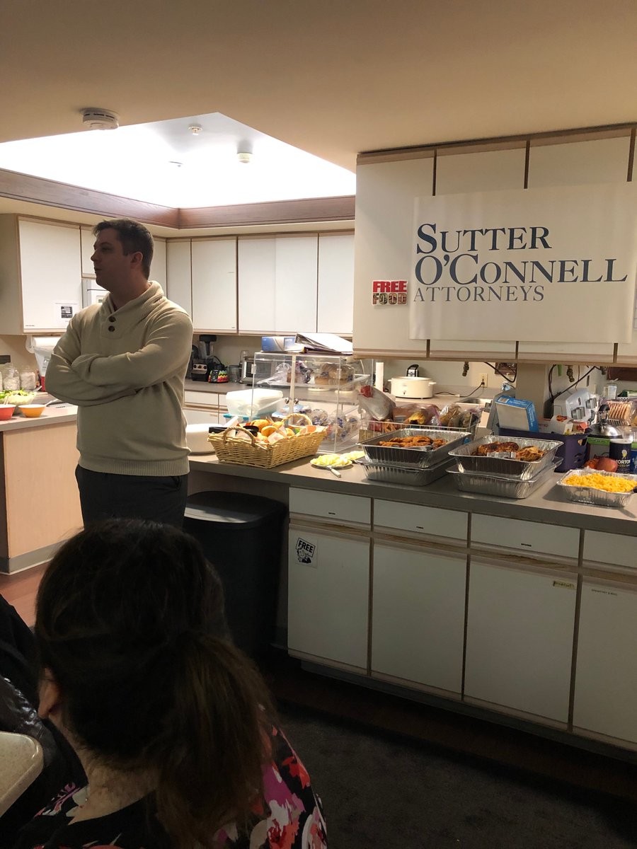 sutteroconnell's tweet photo. @sutteroconnell is honored to host dinner for @AmericanCancer's Hope Lodge residents.   #fearlessrepresentation #beatcancer #giveback https://t.co/nOJMzc4Jmk