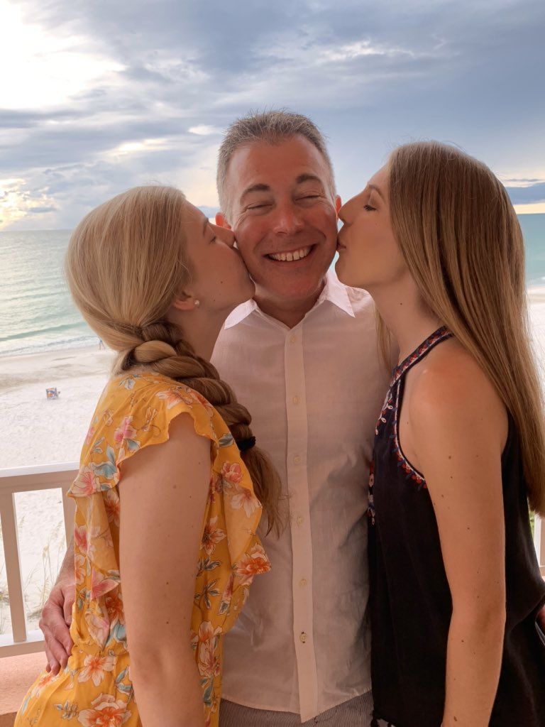 jmac9812's tweet photo. #girldad is a special thing.  Blessed beyond measure! https://t.co/xsEXiXxdek