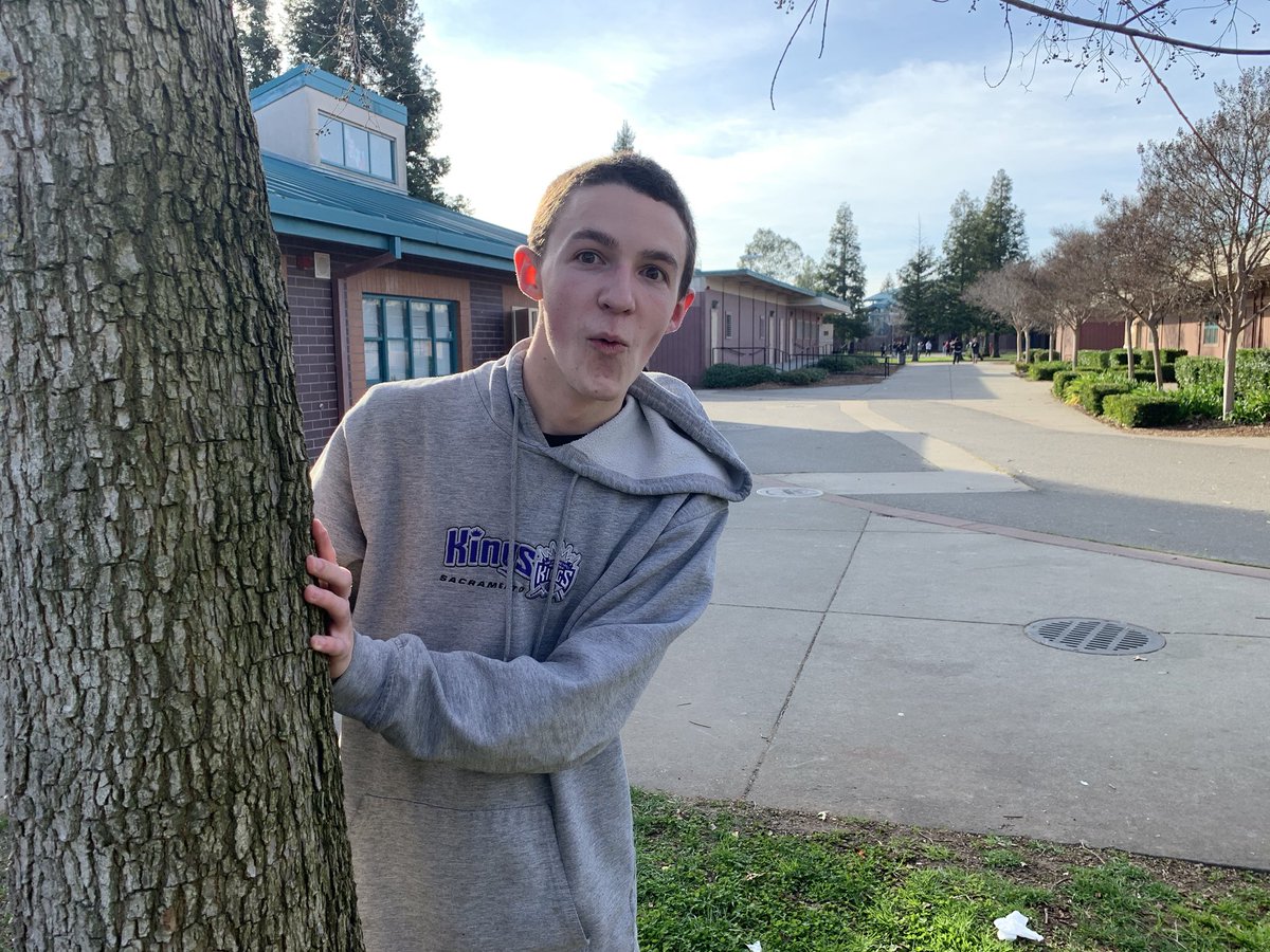 SHSK9Studios's tweet photo. Meet Aiden Petersen from our Advanced Class! Aiden has been in K9 for three years. In addition to Animation Aiden plays trumpet 🎺 for @SheldonHighBand ! Not to toot his horn but we think he’s pretty cool! 😎
#MeetTheArtist #InTheStudio #BetterNeverStop #TraditionalArt #Ferngully https://t.co/AaOuvioAbN