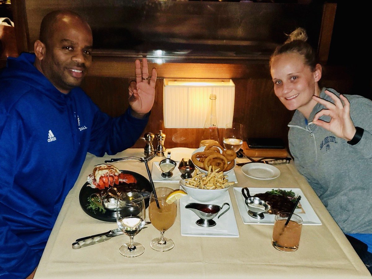 JCTurner523's tweet photo. Spartan Basketball Minds Sharing &amp; Supporting! ⁦@SJSUAthletics⁩ ⁦@sjsucoachpri⁩ ⁦@SanJoseStateWBB⁩ ⁦@SanJoseStateMBB⁩ #LBSteak https://t.co/EdgWbkoMQ6