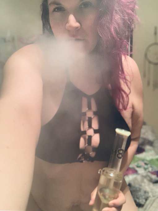 Subscribe to my Onlyfans Get my snap Premium for FREE!!!! https://t.co/9tCWcZhodz https://t.co/jE6Mr<a href="/tag/420babe"class="tags"><span>#420babe</span></a><a href="/tag/wednesdayvibes"class="tags"><span>#wednesdayvibes</span></a><a href="/tag/bbwgodess"class="tags"><span>#bbwgodess</span></a>