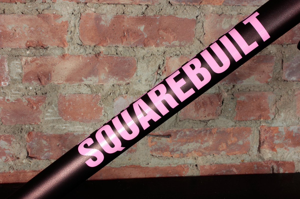 nycvelo's tweet photo. Released into the wild today: @cyclehawk’s new work frame from @squarebuilt! #Squid is one of the hardest working messengers in NYC &amp; is a true inspiration, keep an eye out for him on the new whip on the streets!

#madeinbrooklyn #messlife #cyclehawk https://t.co/BMzlTi6R6a