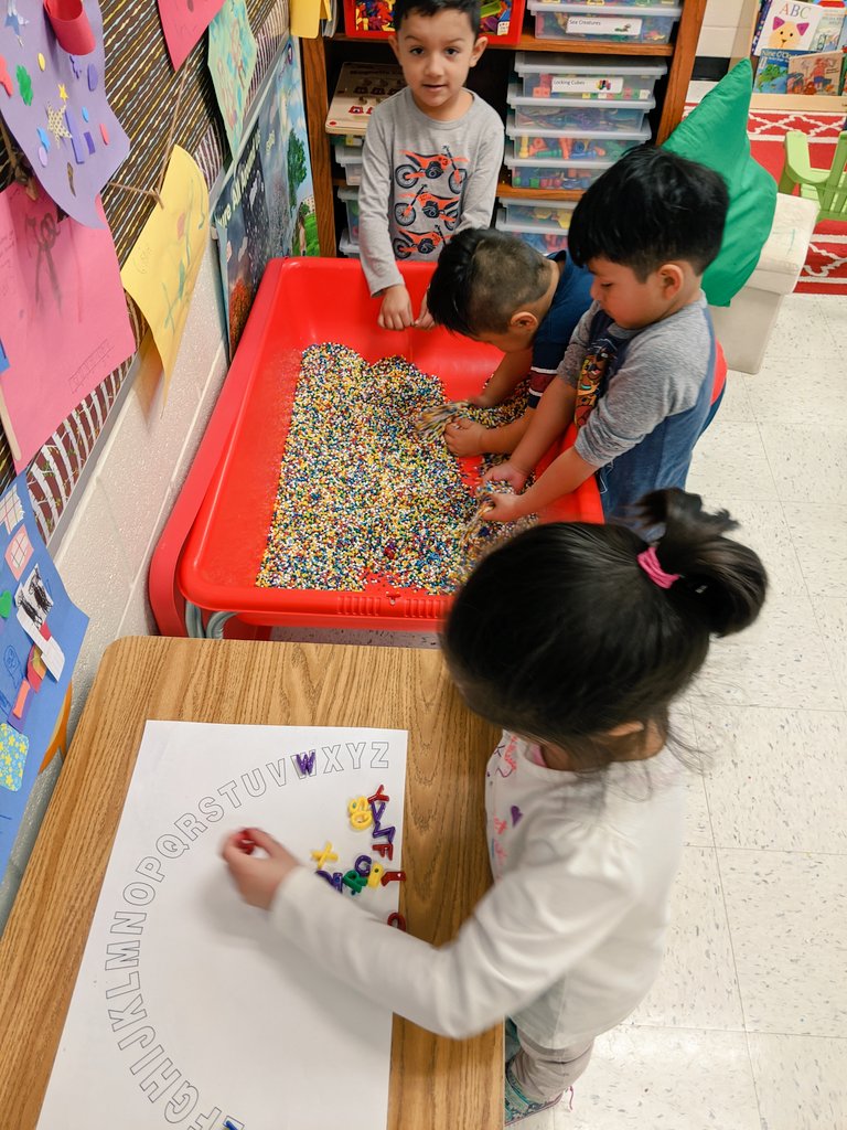 Learning about our 5 senses with this literacy #sensorybin. Ss explored their sense of touch, while digging for alphabet letters. #BeDoHaveGive #HastyPreK