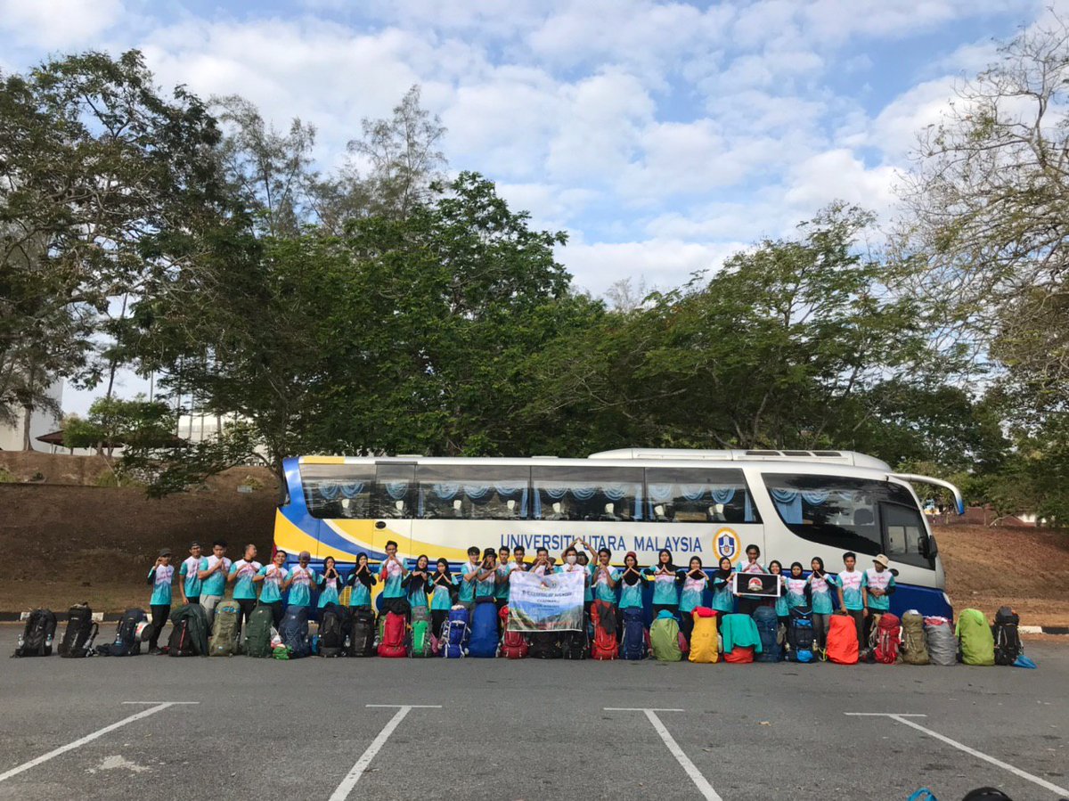 KembaraU's tweet image. Assalamualaikum, Salam Kembara, Salam The Cryptic of Spencer Chapman. seramai 29 orang ahli KELAB KEMBARA UNIUTAMA bersama 5 orang staff UUM bertolak ke Tapah, Perak untuk misi *THE CRYPTIC OF SPENCER CHAPMAN*.

#takethechallenge
#gettheexperience
#enjoytheenvironment